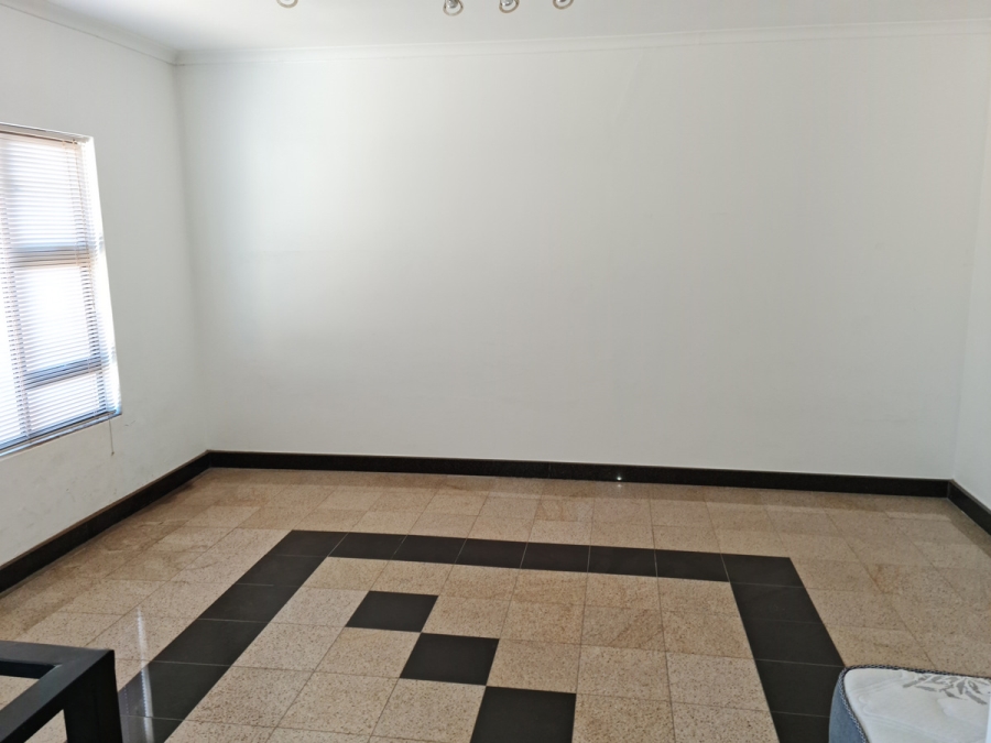 To Let commercial Property for Rent in George Park Western Cape